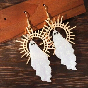 1 pair ladies dressy Halloween white ghost with gold halo dangle drop earrings
